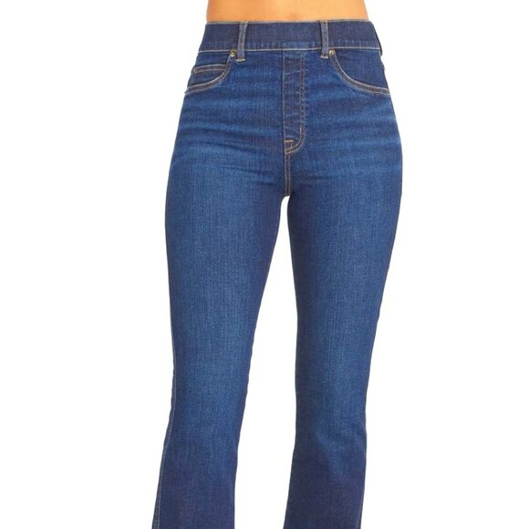 Chanelling Kendrick? Flattering flare butt-lifting 90s jeans (Spanx) - Picture 1 of 6